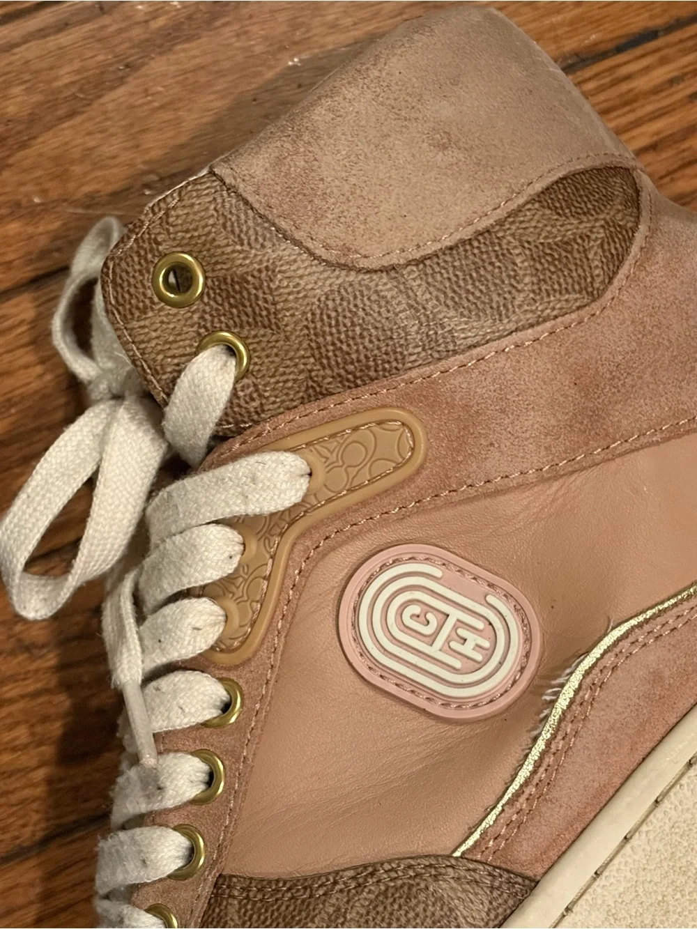 COACH Women's Size 7.5 High Top Sneaker Mushroom Oat Pink Color